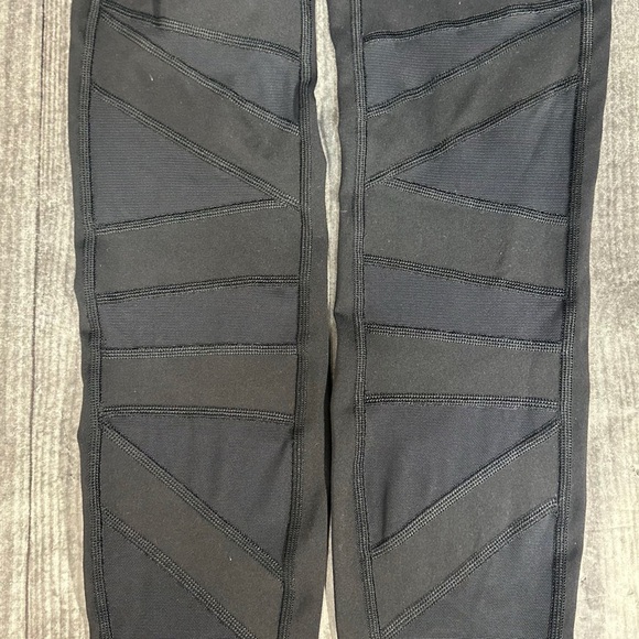 ⭐️ Lululemon Wunder Under Pant Tech Mesh [1254] - Picture 9 of 11
